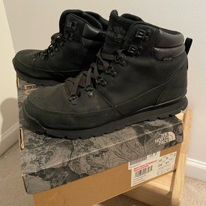 The North Face Back to Berkeley Boot sz 10